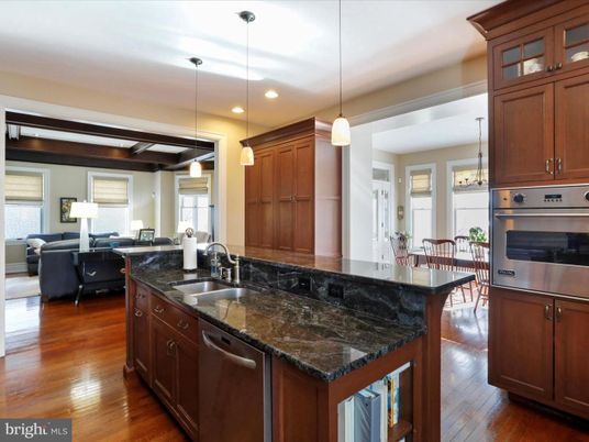 Interior, Kitchen, Living room, Pendant Lights, Recessed Lighting, Stainless Steel Appliances, Wood Texture Flooring