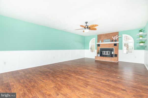Empty room, Fireplace, Interior, Wood Texture Flooring