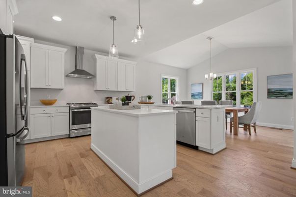 Dining room, Interior, Kitchen, Pendant Lights, Recessed Lighting, Stainless Steel Appliances, Wood Texture Flooring