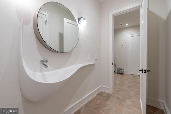 Bathroom, Interior, Recessed Lighting, Wood Texture Flooring