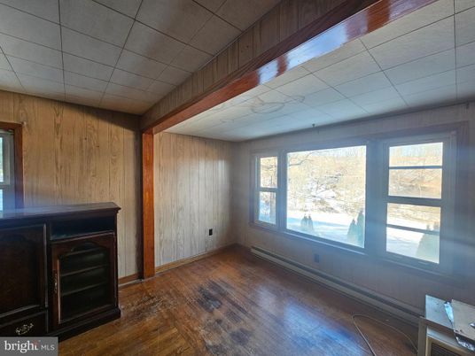 Empty room, Interior, Wood Texture Flooring, Wooden Walls