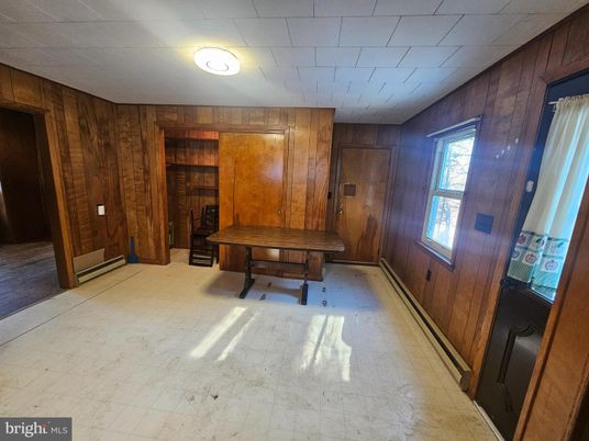 Empty room, Interior, Wooden Walls