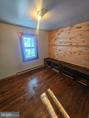 Empty room, Interior, Wood Texture Flooring, Wooden Walls