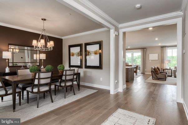 Chandelier, Dining room, Interior, Pendant Lights, Recessed Lighting, Wood Texture Flooring