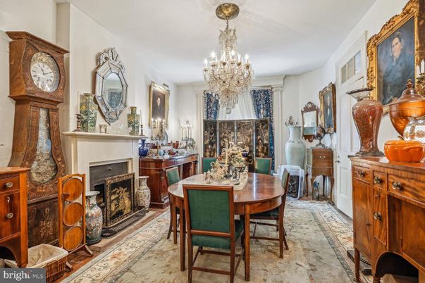 Chandelier, Dining room, Fireplace, Interior