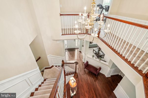 Chandelier, Interior, Wood Texture Flooring