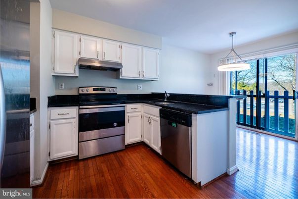 Interior, Kitchen, Pendant Lights, Stainless Steel Appliances, Wood Texture Flooring