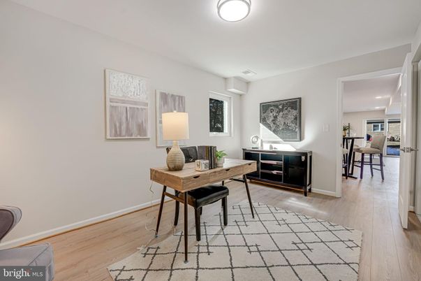Home Office, Interior, Recessed Lighting, Wood Texture Flooring