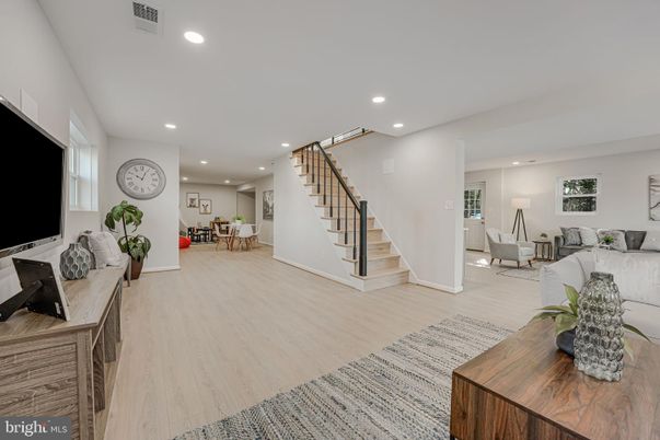 Dining room, Interior, Living room, Recessed Lighting, Wood Texture Flooring