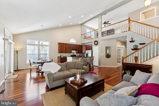 Dining room, Interior, Kitchen, Living room, Pendant Lights, Recessed Lighting, Wood Texture Flooring