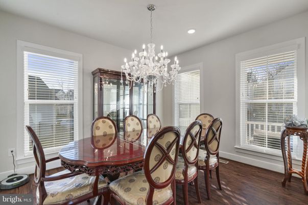 Chandelier, Dining room, Interior, Recessed Lighting, Wood Texture Flooring