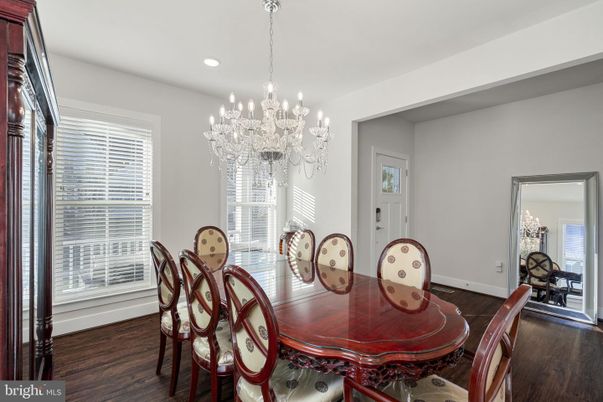 Chandelier, Dining room, Interior, Recessed Lighting, Wood Texture Flooring