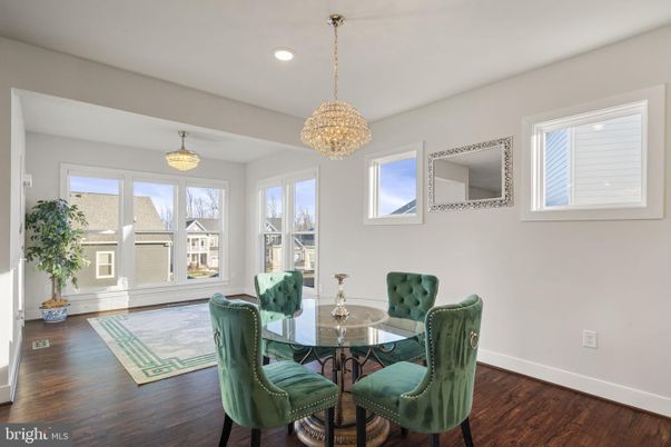 Chandelier, Dining room, Interior, Recessed Lighting, Wood Texture Flooring