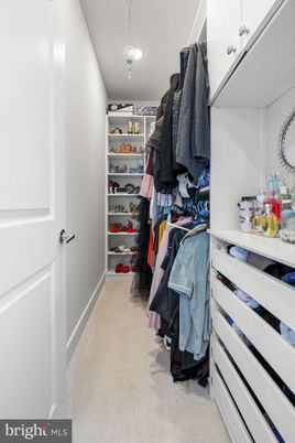 Interior, Pendant Lights, Walk-in Closets