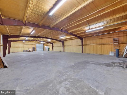 Garage, Interior, Wooden Beams, Wooden Ceilings