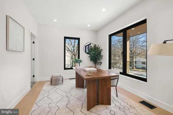Home Office, Interior, Recessed Lighting, Wood Texture Flooring