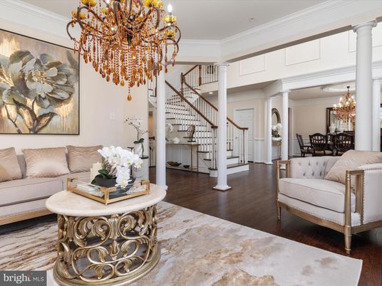 Chandelier, Dining room, Interior, Living room, Recessed Lighting, Wood Texture Flooring
