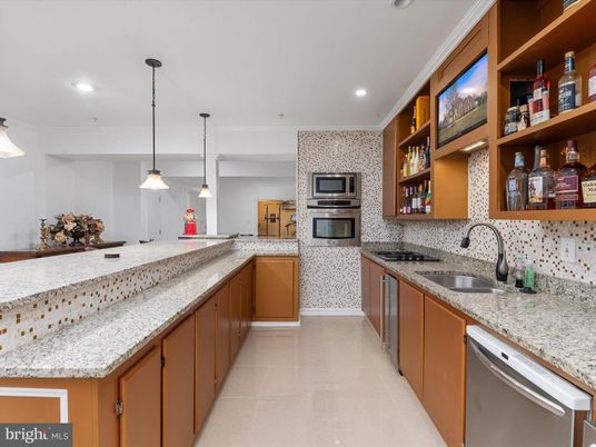 Interior, Kitchen, Pendant Lights, Recessed Lighting, Stainless Steel Appliances