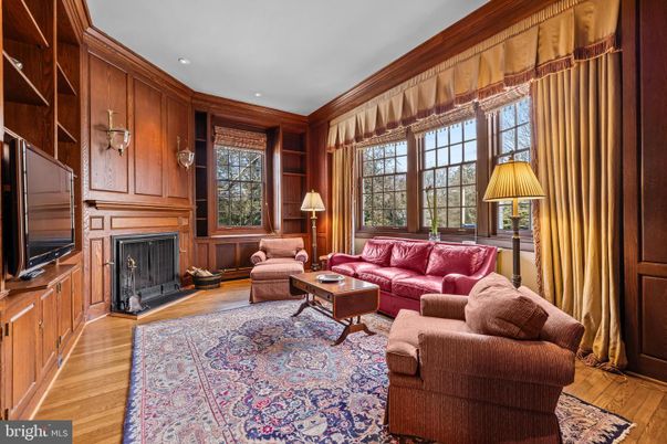 Fireplace, Interior, Living room, Recessed Lighting, Wood Texture Flooring, Wooden Walls