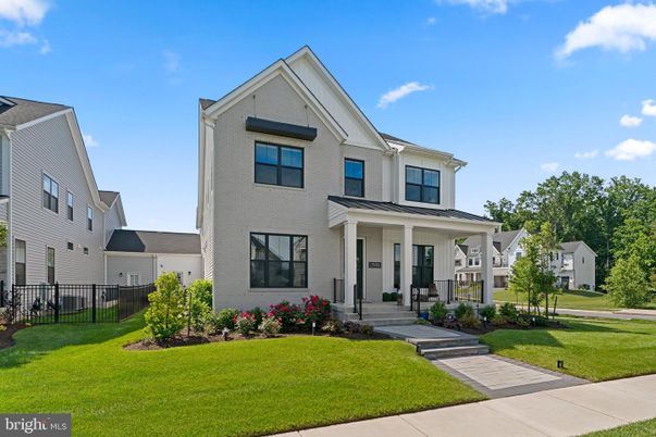 Exterior, Facade, Brick Facade, Farmhouse