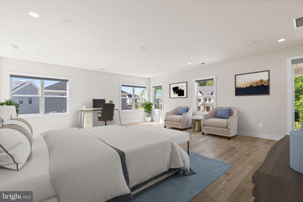 Bedroom, Home Office, Interior, Recessed Lighting, Wood Texture Flooring