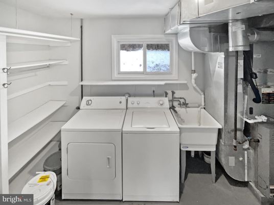 Interior, Washer