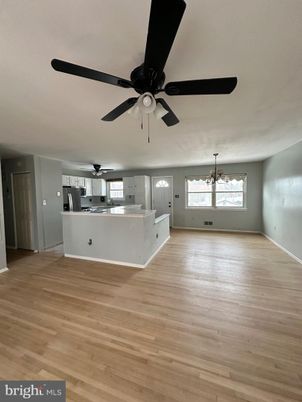 Empty room, Interior, Kitchen, Wood Texture Flooring