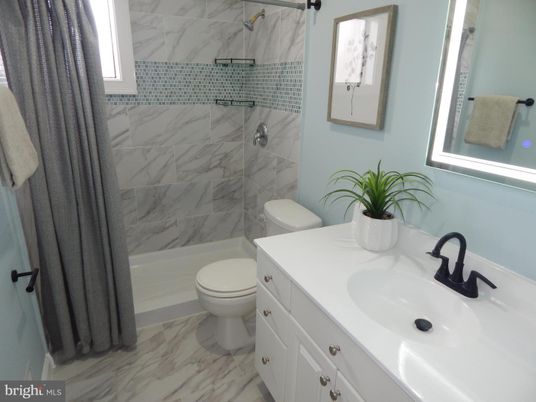 Bathroom, Interior, Marble, Marble Walls