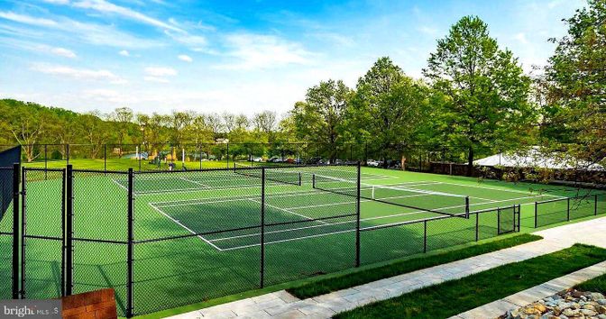 Exterior, Tennis Courts