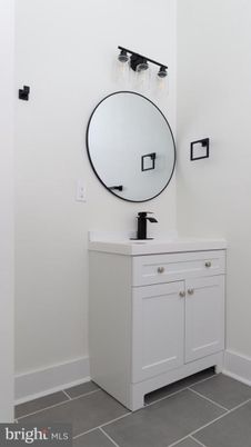 Bathroom, Interior