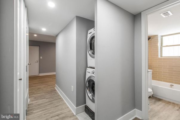 Interior, Recessed Lighting, Utility Closets, Washer, Wood Texture Flooring