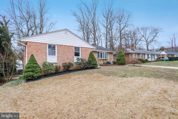 Exterior, Facade, Brick Facade, Ranch