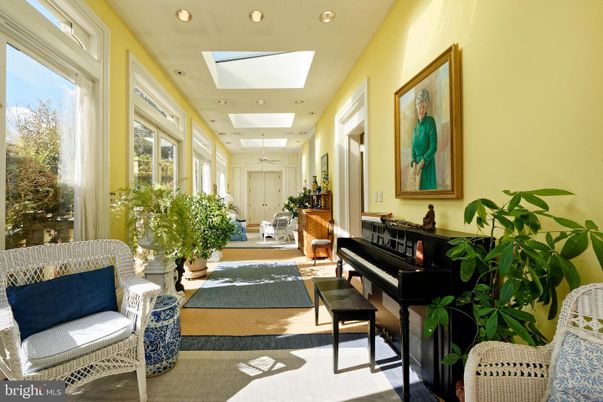 Interior, Piano, Recessed Lighting
