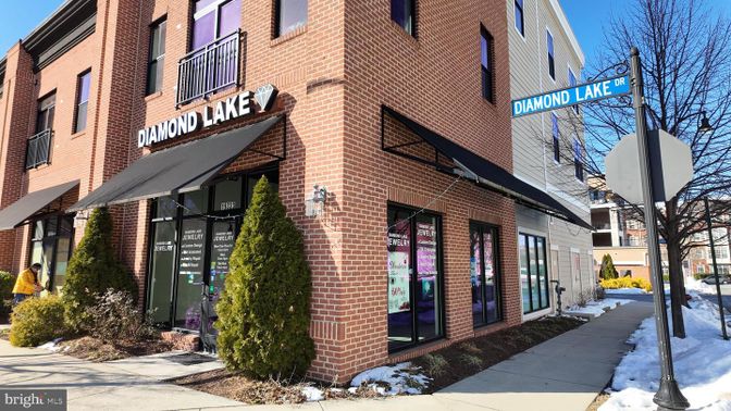 Exterior, Facade, Brick Facade, Condo Building