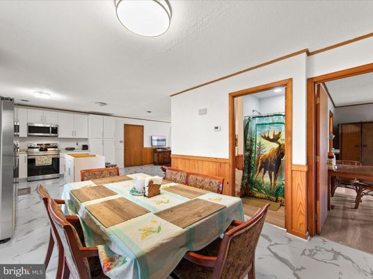 Dining room, Interior, Kitchen, Marble, Recessed Lighting, Stainless Steel Appliances
