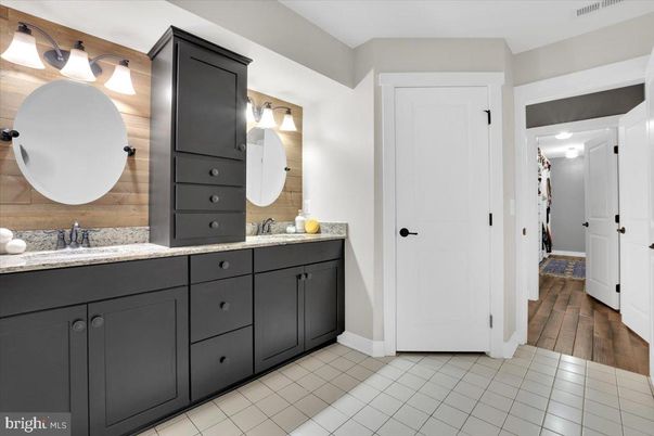 Bathroom, Dual Sink Vanities, Interior, Wood Texture Flooring