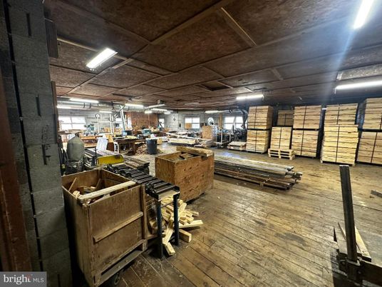 Fitness Equipment, Interior, Stone Walls, Wood Texture Flooring