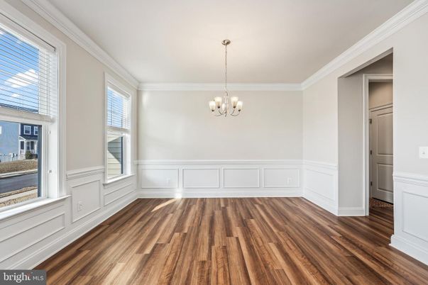 Chandelier, Empty room, Interior, Wood Texture Flooring