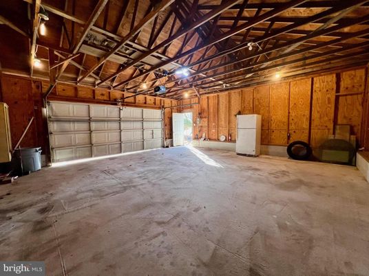 Garage, Interior, Wooden Beams, Wooden Ceilings, Wooden Walls