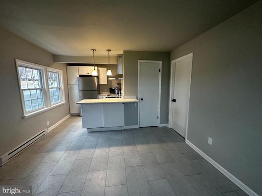 Interior, Kitchen, Pendant Lights