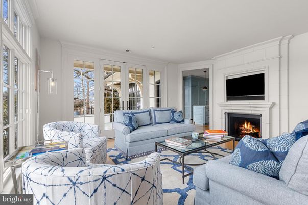 Fireplace, Interior, Living room