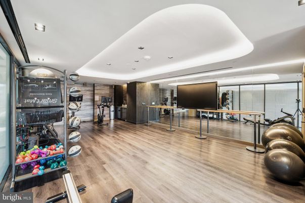 Fitness Equipment, Interior, Recessed Lighting, Wood Texture Flooring