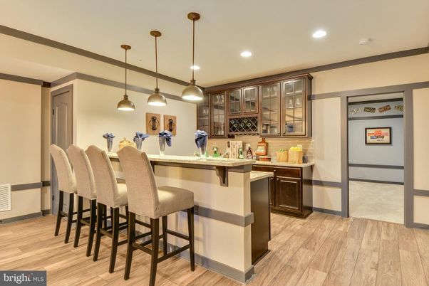 Interior, Pendant Lights, Recessed Lighting, Wood Texture Flooring