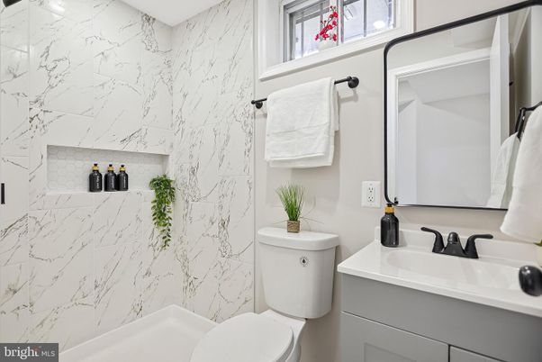 Bathroom, Interior, Marble Walls