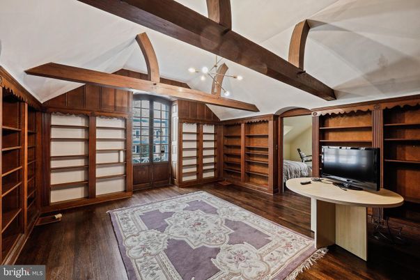 Interior, Pendant Lights, Wooden Beams, Wood Texture Flooring