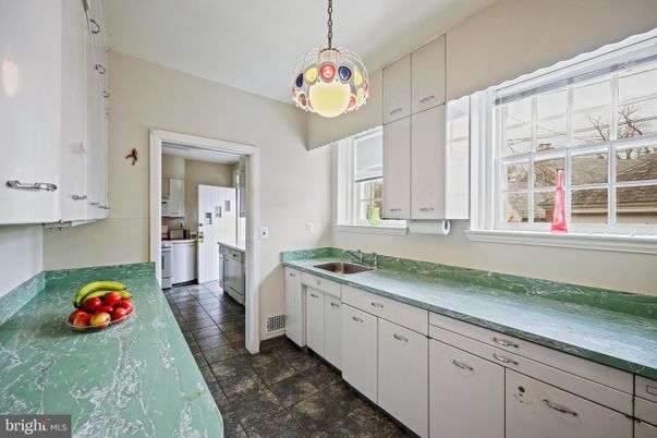 Interior, Kitchen, Pendant Lights, Washer