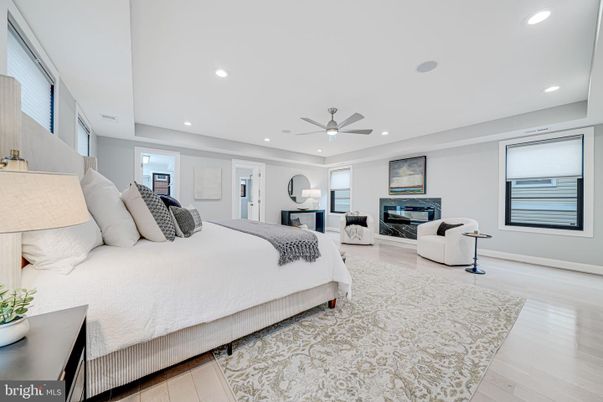 Bedroom, Fireplace, Interior, Recessed Lighting, Wood Texture Flooring