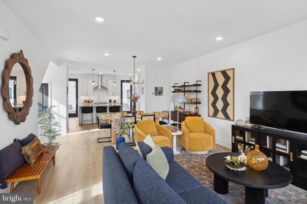 Dining room, Interior, Kitchen, Living room, Pendant Lights, Recessed Lighting, Stainless Steel Appliances, Wood Texture Flooring