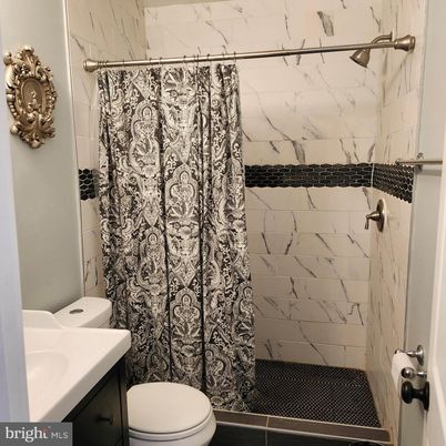 Bathroom, Interior, Marble Walls