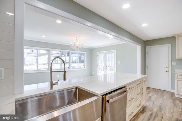 Chandelier, Interior, Kitchen, Recessed Lighting, Stainless Steel Appliances, Wood Texture Flooring